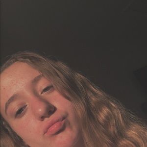 Meet your Posher, Alisha